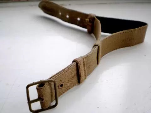 A.F.0210.® STRAP AND VB HYGIENIQUE STRAP COMPARED